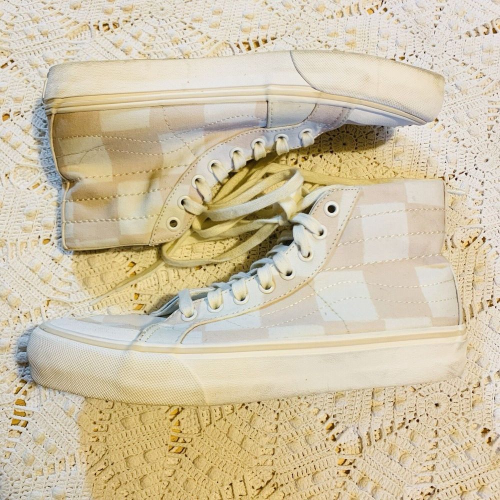 Vans (10) Light Pink White Checker High Tops Sneakers Skate Shoes Women's